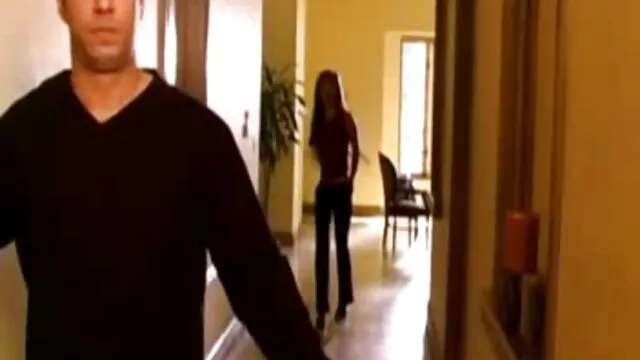 Adulto sem registo  Namorada frita Cruel ou video erotico brasileiro amiga acolhedora na cozinha