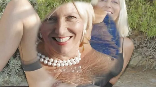 Adulto sem registo  Uma Boazona com Mamas grandes a video erotico portugues foder