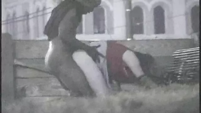 Adulto sem registo  Ela filmes erticos trouxe a jovem beleza para casa e fodeu com o namorado.