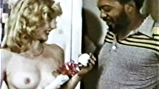 Adulto sem registo  O Ano Novo fica Novo video erotico alexandre frota em lindos vestidos de jovens amantes brincalhões