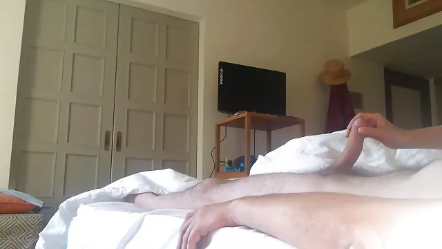 Adulto sem registo  Duas belezas mimadas cinema erótico que tentam uma bela feita à mão num hotel