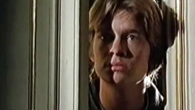 Adulto sem registo  Não tinha medo do meu irmão mais velho e traí videos eroticos empregada a namorada dele.