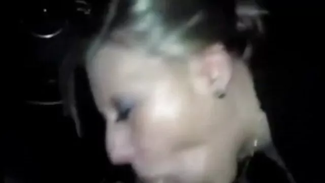 Adulto sem registo  Liguei ao vizinho para avaliar assistir filmes eroticos dublados a lingerie do vizinho.