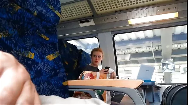 Adulto sem registo  Subscrever video erotico rita cadilac uma massagem preta e acabar numa Pila