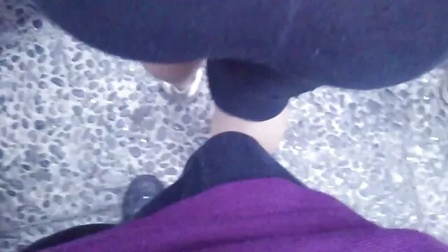 Adulto sem registo  RHI filme eroticos brasileiros rhulia está especialmente vestida para analse Rh