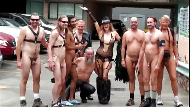Adulto sem registo  Camionista recusou-se a pagar loira video erotico com historia típica