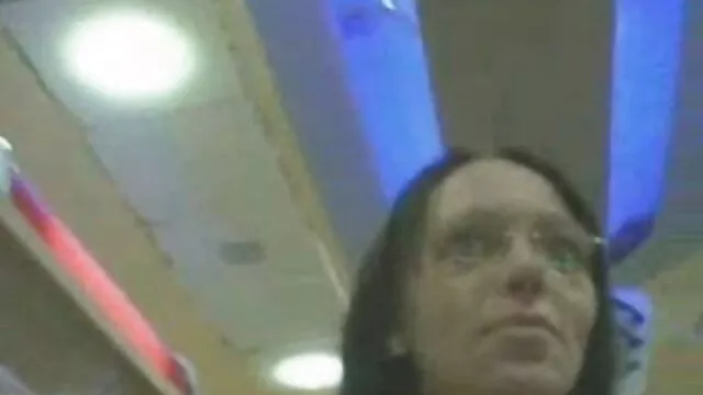 Adulto sem registo  Preste atenção à beleza filmes legendados eroticos da maturidade e olhe calorosamente pato com seu marido