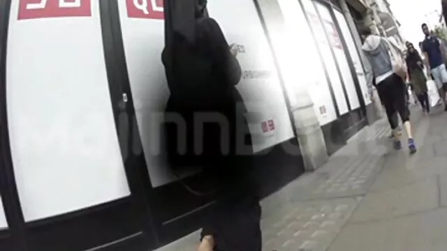 Adulto sem registo  A esposa se filme pornô erótico brasileiro lembra sinceramente de ter tido um olhar carinhoso pato com a esposa e um chapéu dourado com um dedo